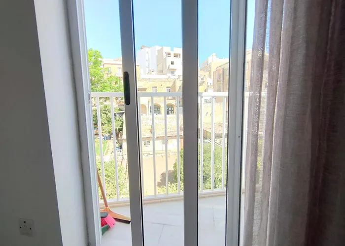 Cosy Seaside Apt, 200m From The Seafront