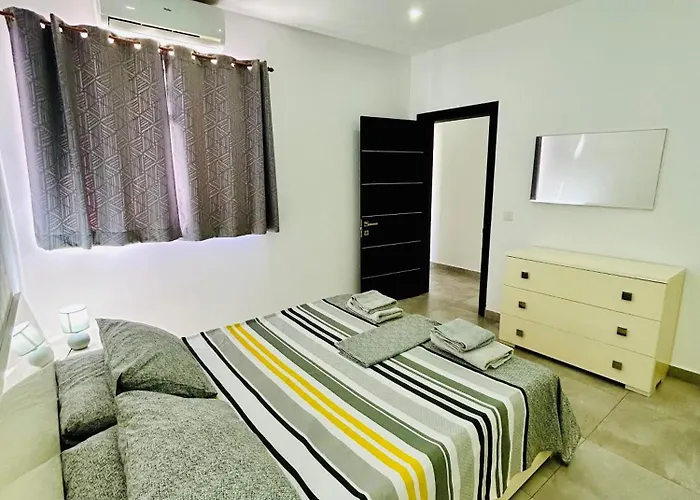 דירה Cosy Seaside Apt, 200m From The Seafront