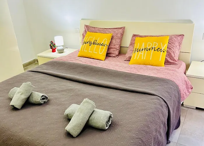 Cosy Seaside Apt, 200m From The Seafront *